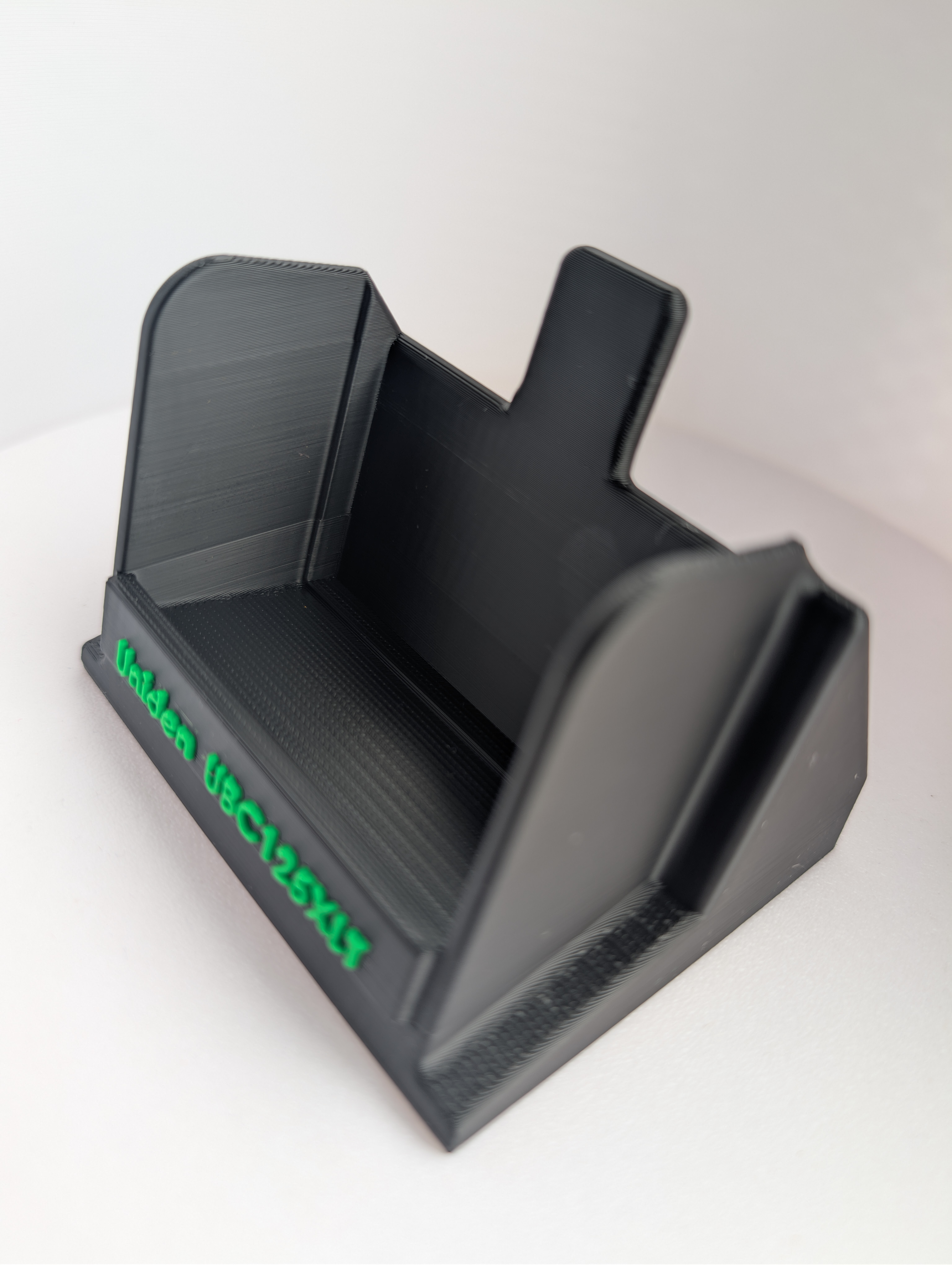 3D model of Uniden scanner stand